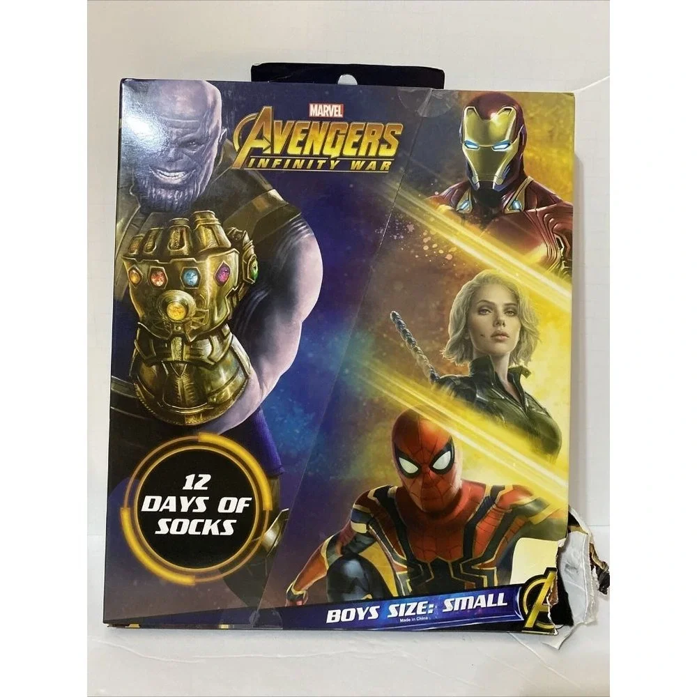 Marvel Avengers Infinity War 12 Days of Socks Boys Size Small Advent Calendar